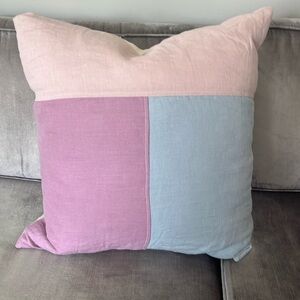Throw pillow